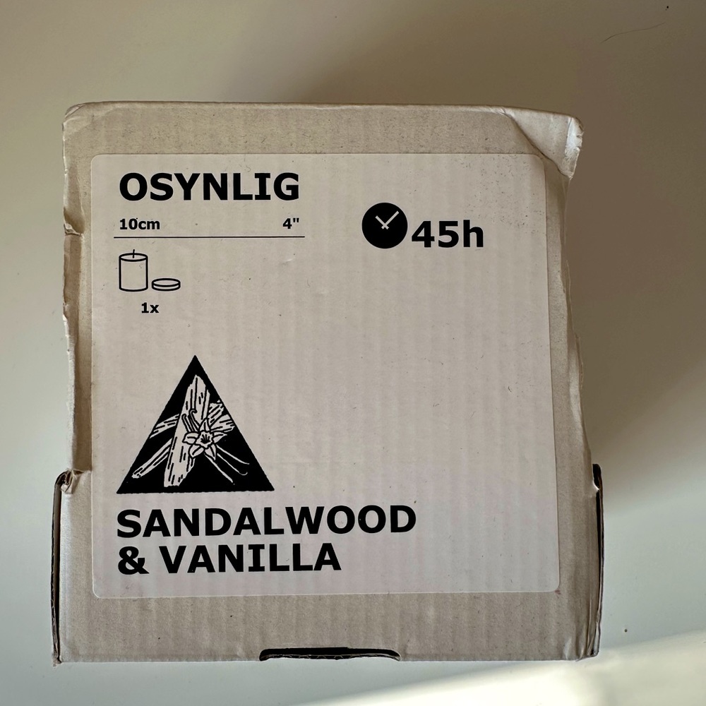Ikea OSYNLIG Scented candle Sandalwood & Vanilla